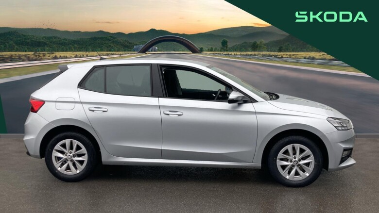 Skoda Fabia 1.0 MPI 80 SE Comfort 5dr Petrol Hatchback